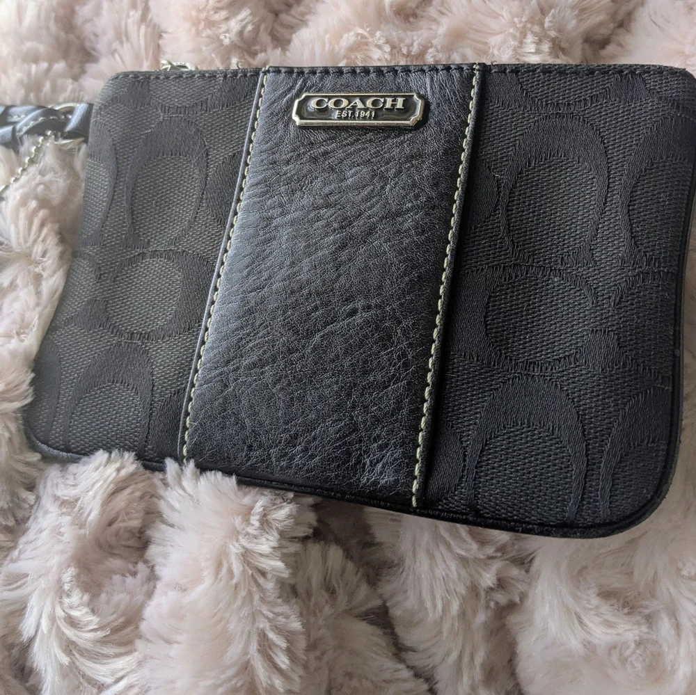 Classic Coach Signature C Black Canvas with Leather Wristlet